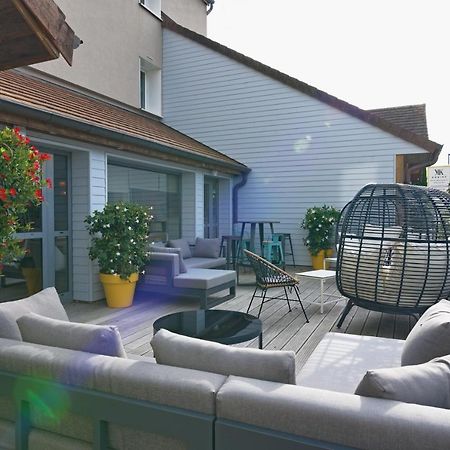 Les Suites - Konine 4 - Hotel & Bar & Restaurant Монсо-ле-Мин Екстериор снимка