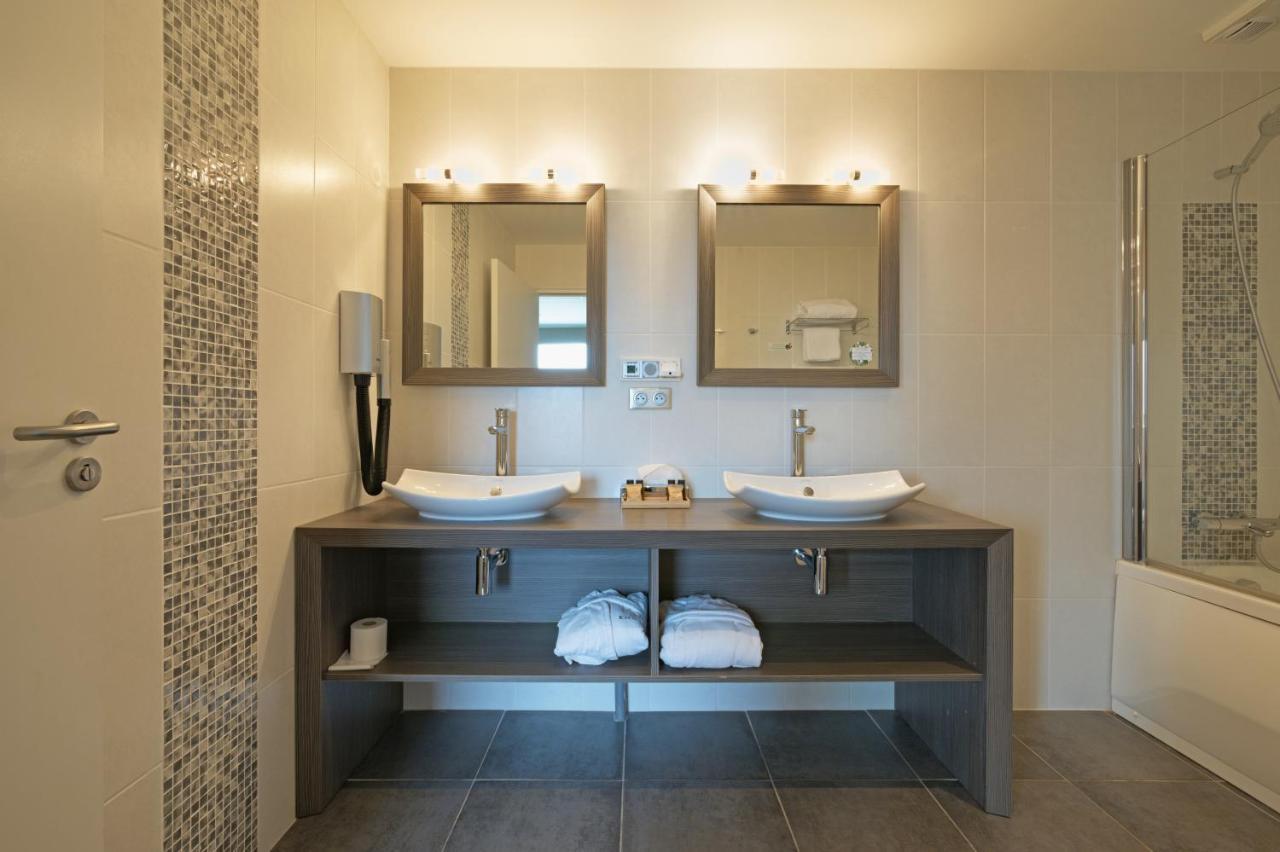 Les Suites - Konine 4 - Hotel & Bar & Restaurant Монсо-ле-Мин Екстериор снимка